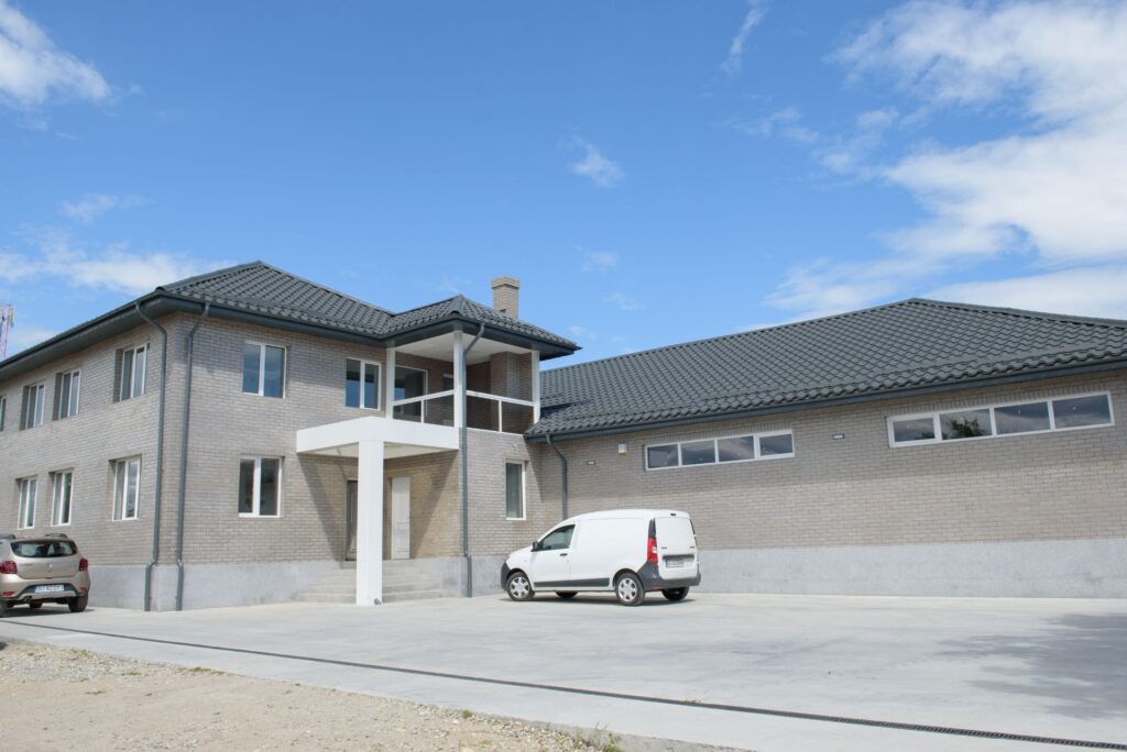 firma_constructii_nerezidentiale